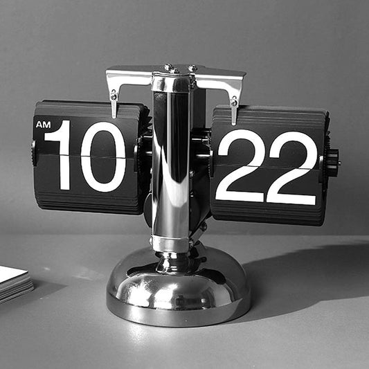 Sophisticated Table Clock